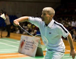 Cosmonauts Prevail in ‘Space’ Badminton