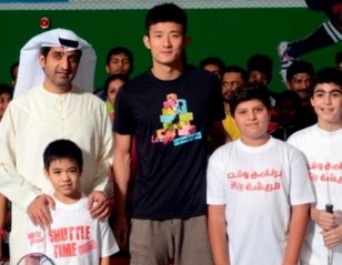 Chen Long Catches Fast Shuttle to Dubai