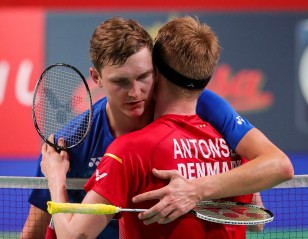 Axelsen Ups Ante Against Antonsen – Denmark Open: Day 4