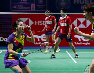 Defending Champions Zheng/Huang Crash Out